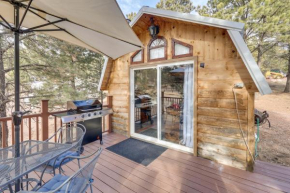 Tiny Cabin with Outdoor Dining Area - Near Keystone!